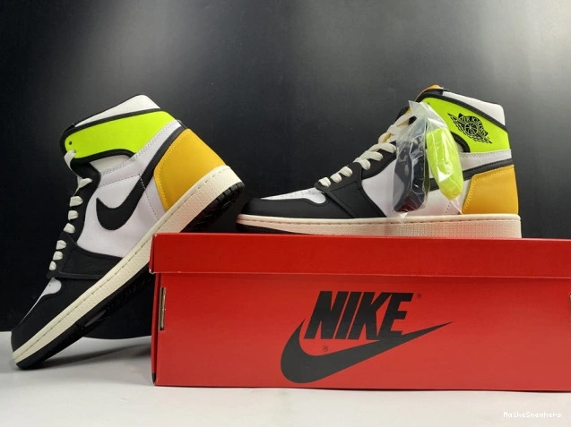 MaikeSneakers AIR RETRO 555088-118 OG 'VOLT JORDAN HIGH GOLD' 1 0804